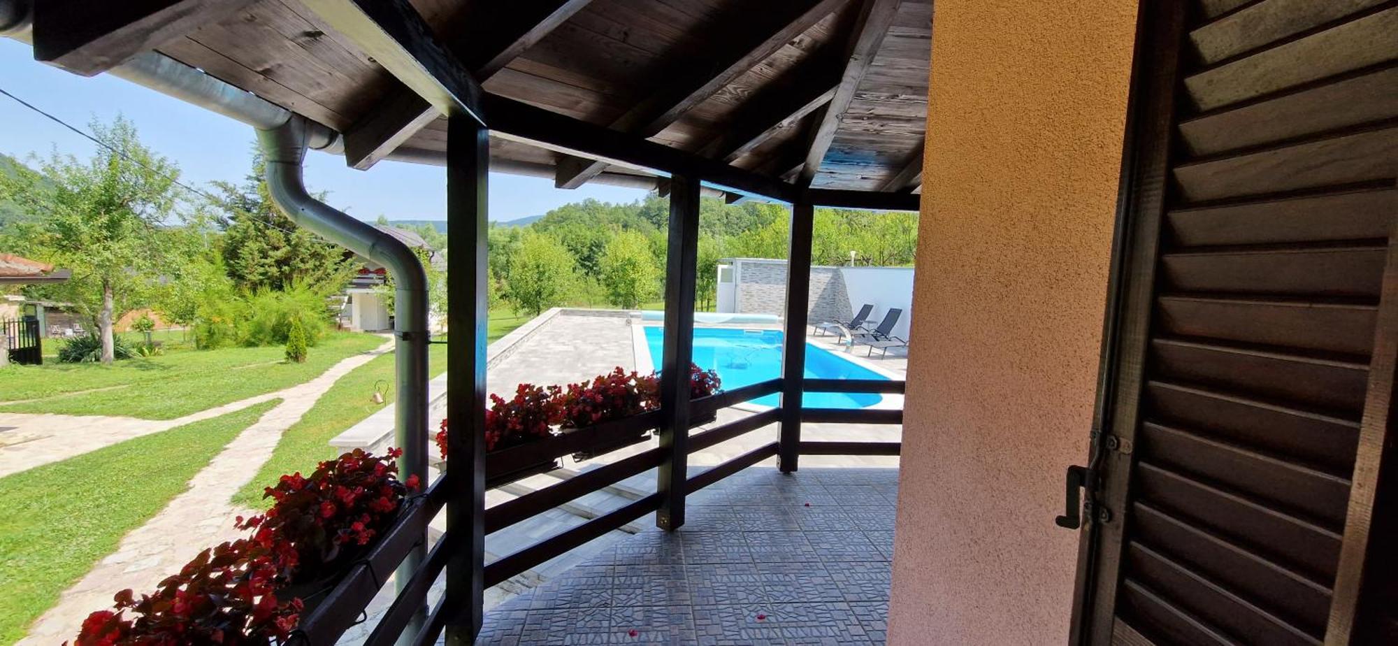 Holiday Home Emir Racic Bagian luar foto